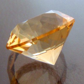 Bespoke Gems - Citrine - Round Brilliant - 4.41ct by Doug Menadue