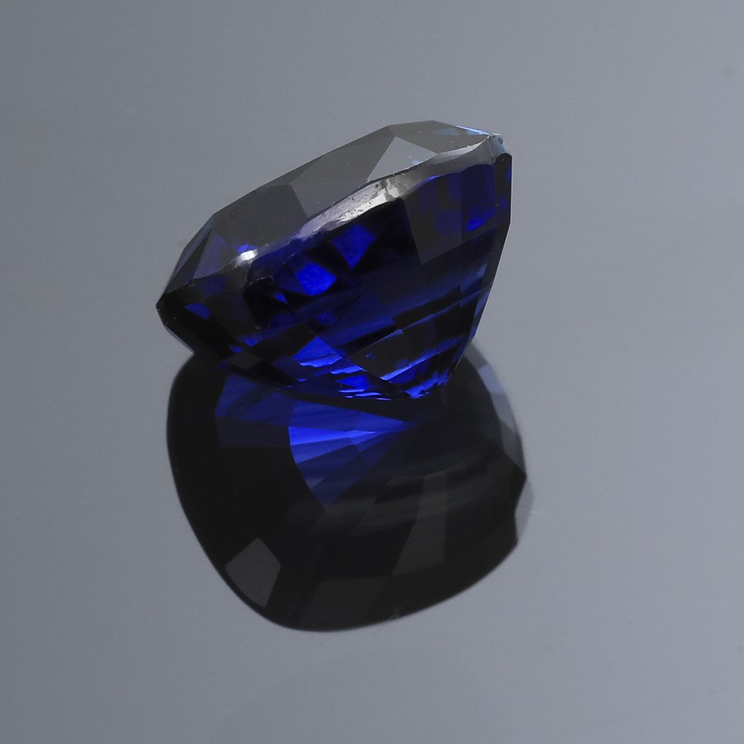 Ceylon Blue Sapphire - Cushion Cut - 2.43ct