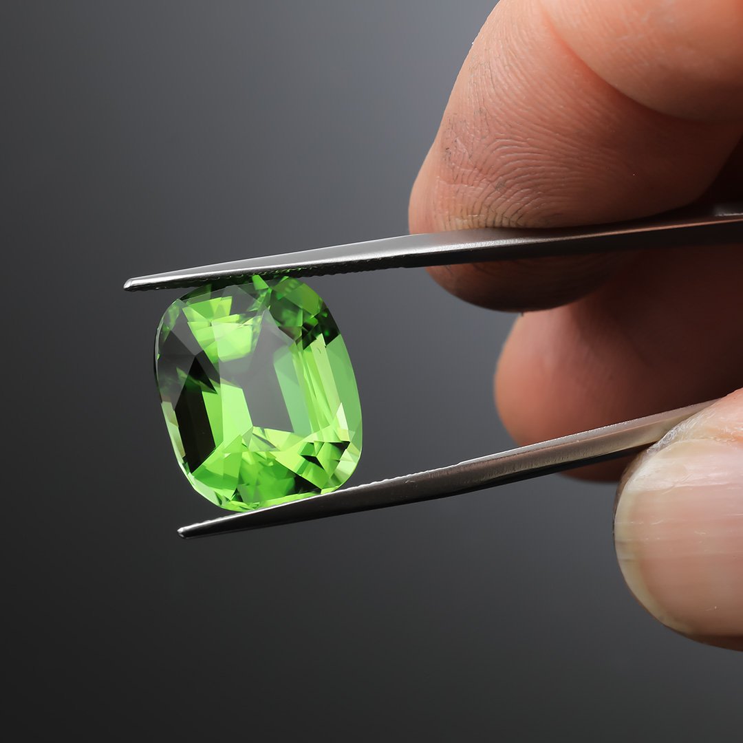 Burmese Peridot - Cushion Cut - 14.1ct
