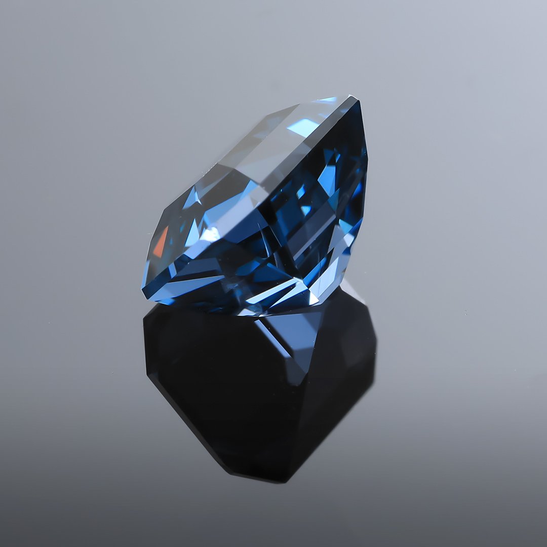 Burmese Blue Spinel - Emerald Cut - 2.28ct