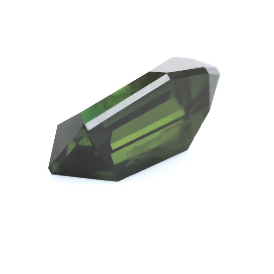Precision Gem - Australian Bronze Green Sapphire - Freeform - 4.97ct by Doug Menadue