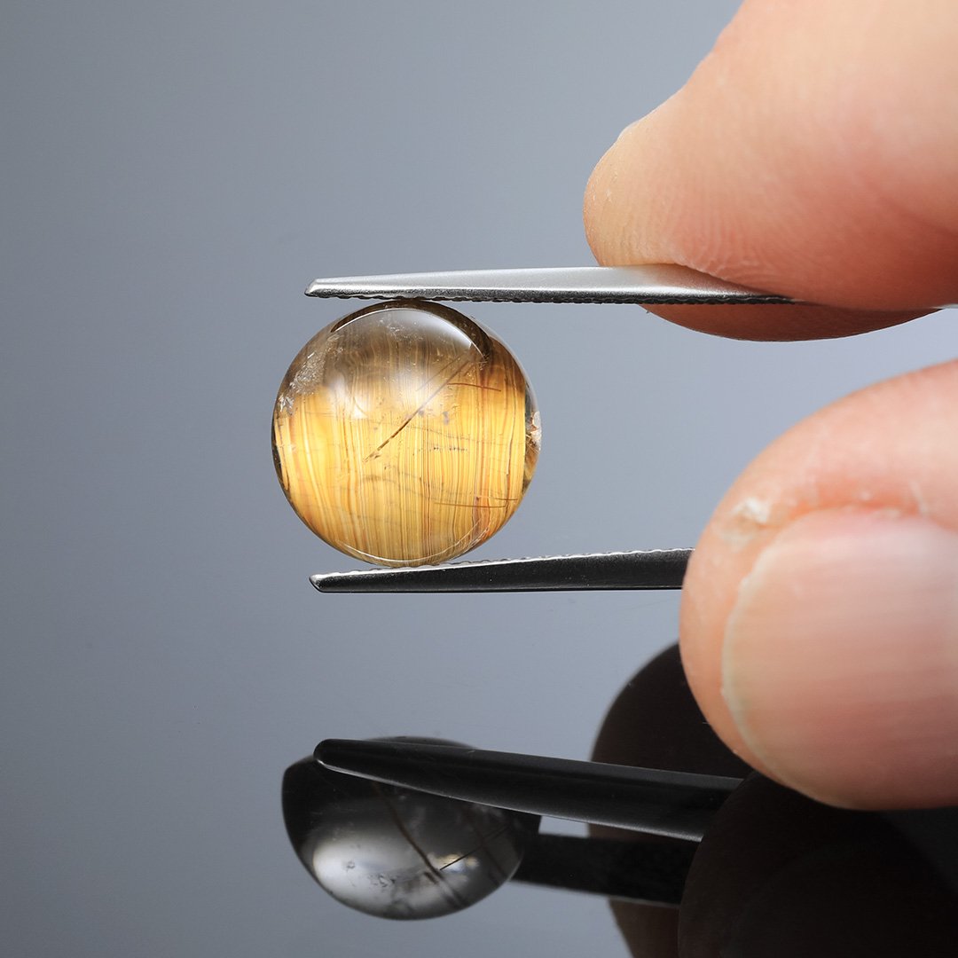 Golden Cats Eye Rutilated Quartz - Round Cabochon - 6.91ct
