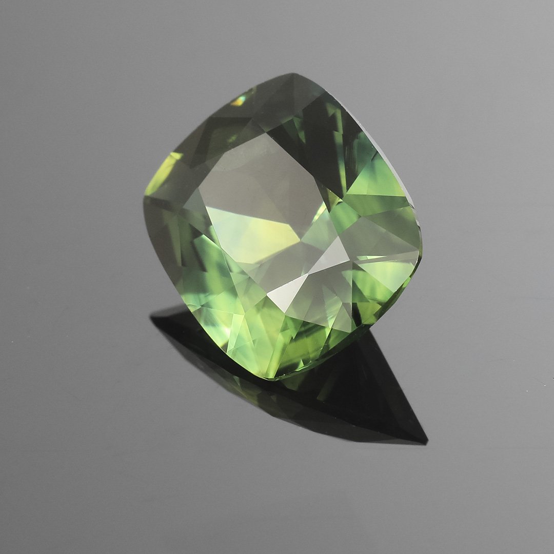 Australian Blue Green Sapphire - Rectangle Cushion - 3.35ct