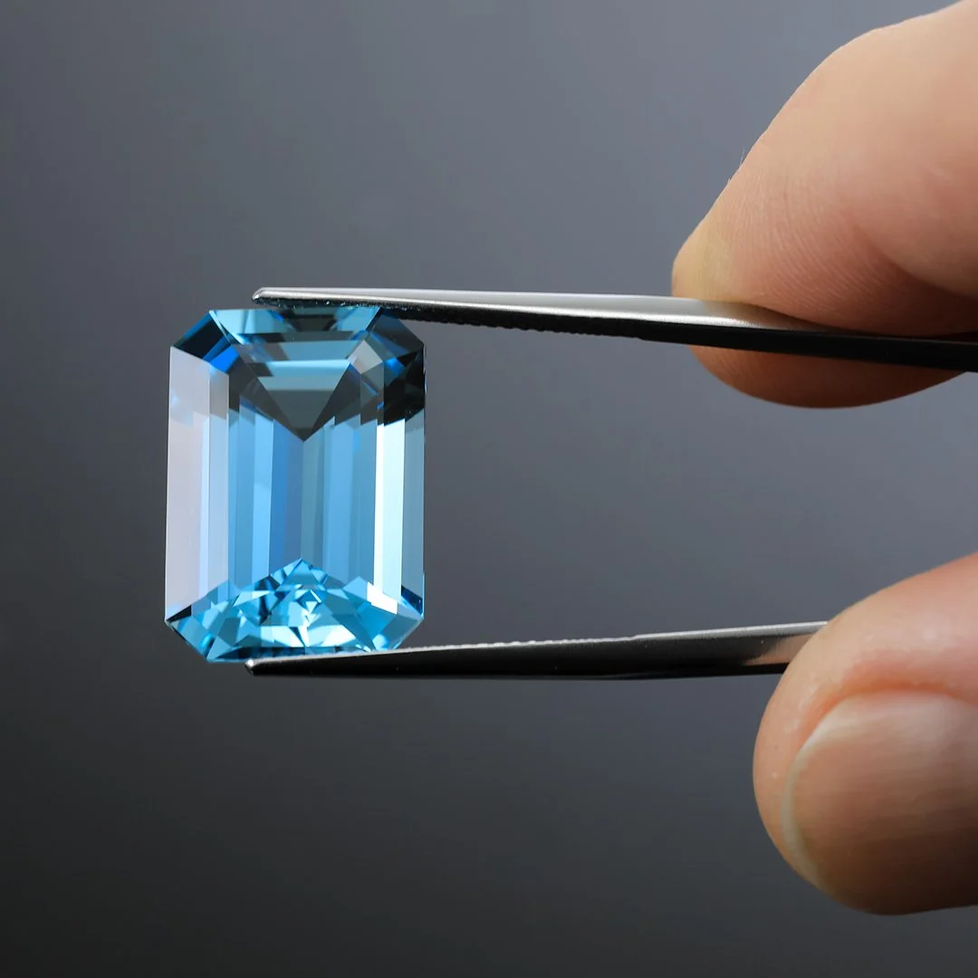 Brazilian Espirito Santo Aquamarine - Emerald Cut - 14.73ct