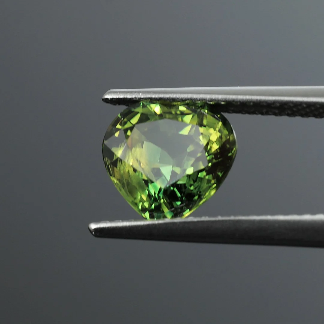 Australian Green Parti Sapphire - Heart - 2.85ct