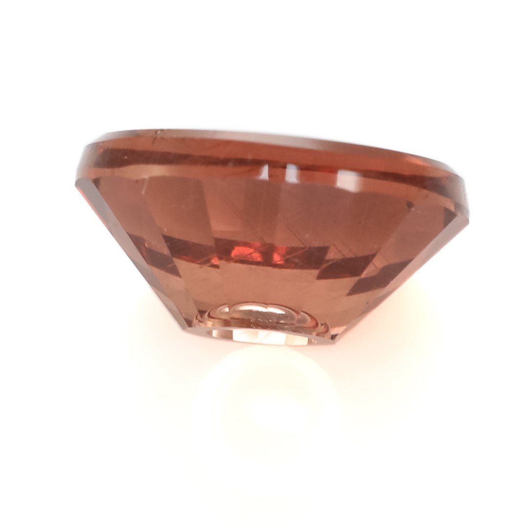 Bespoke Gems - Malaya Garnet - Chrysanthemum - 1.72ct by Doug Menadue