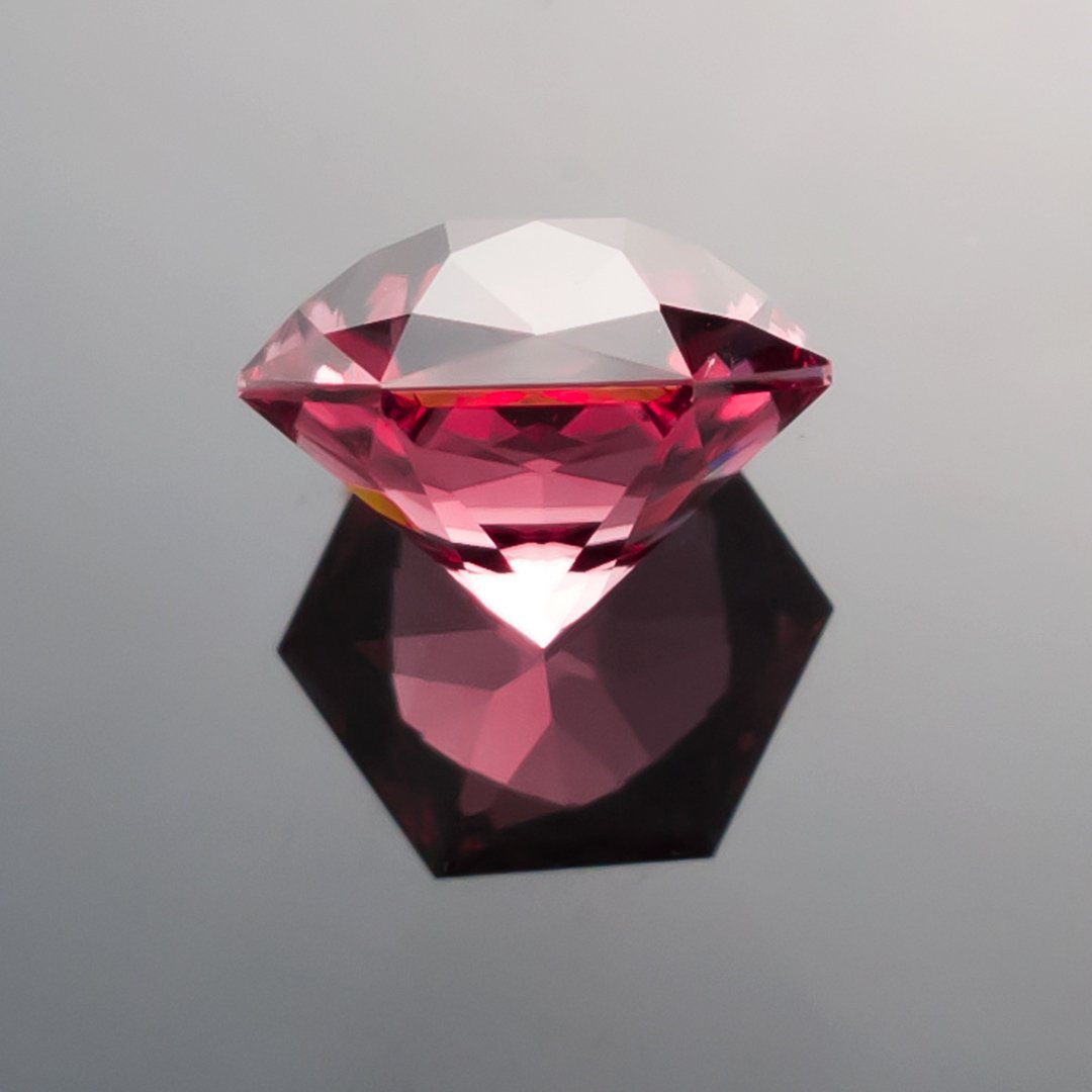 Bespoke Gem - Pink Tourmaline - Shinsui - 1.96ct by Doug Menadue