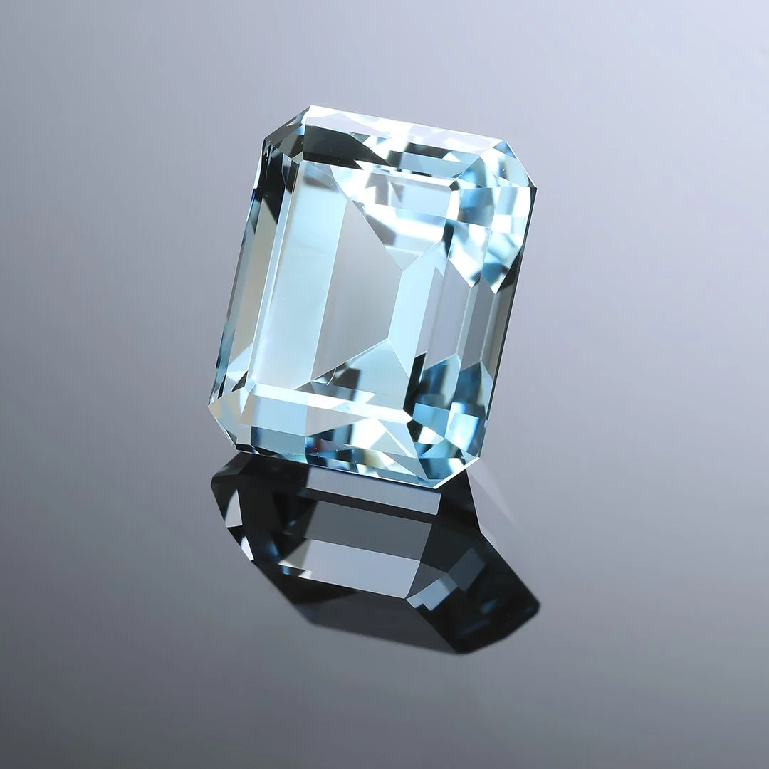 Australian O'Briens Creek Natural Blue Topaz - Emerald Cut - 14.59ct
