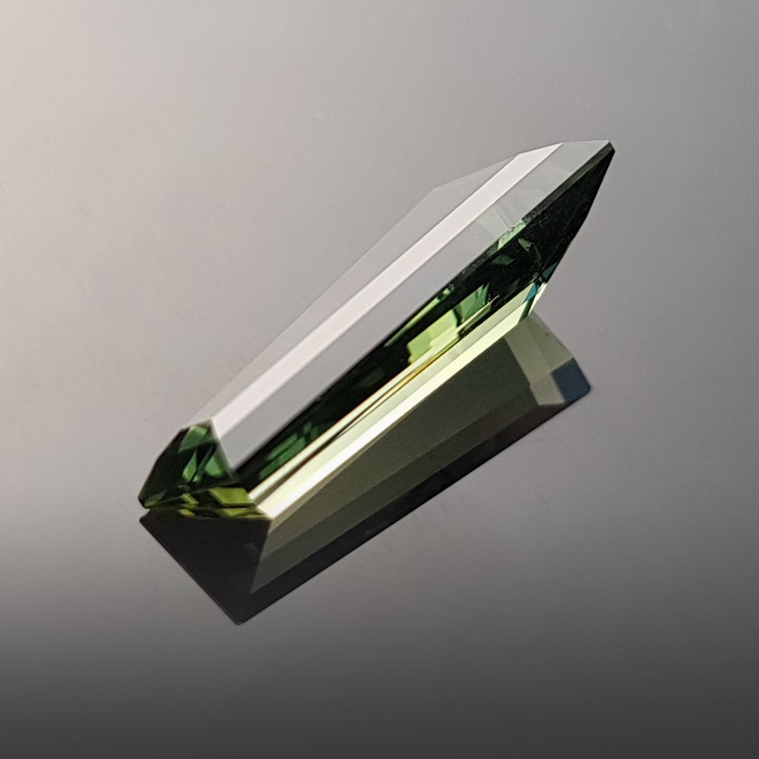 Bespoke Gems - Australian Green Sapphire - Tapered Baguette - 3.6ct