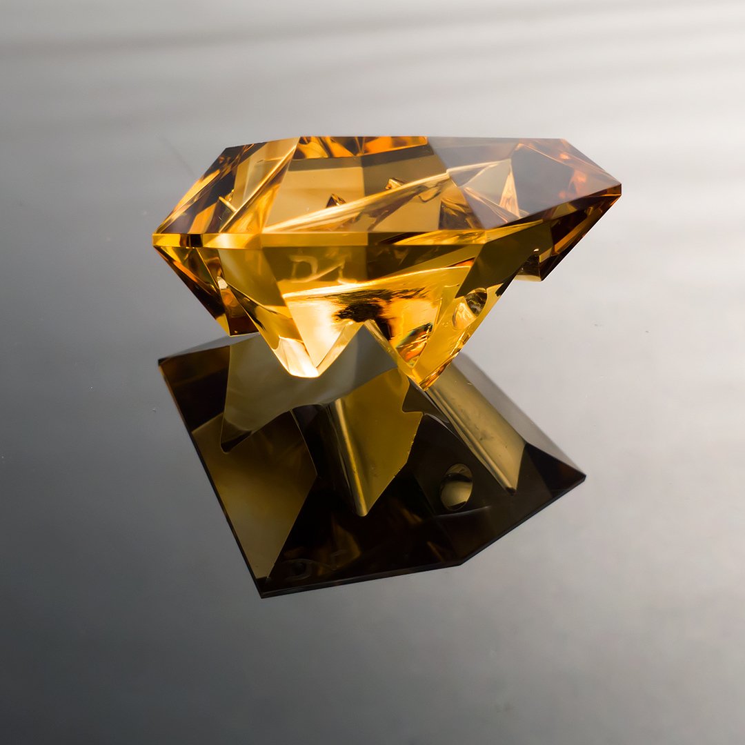 Gem Carving - Citrine - Innerscape - 40.73ct by Doug Menadue
