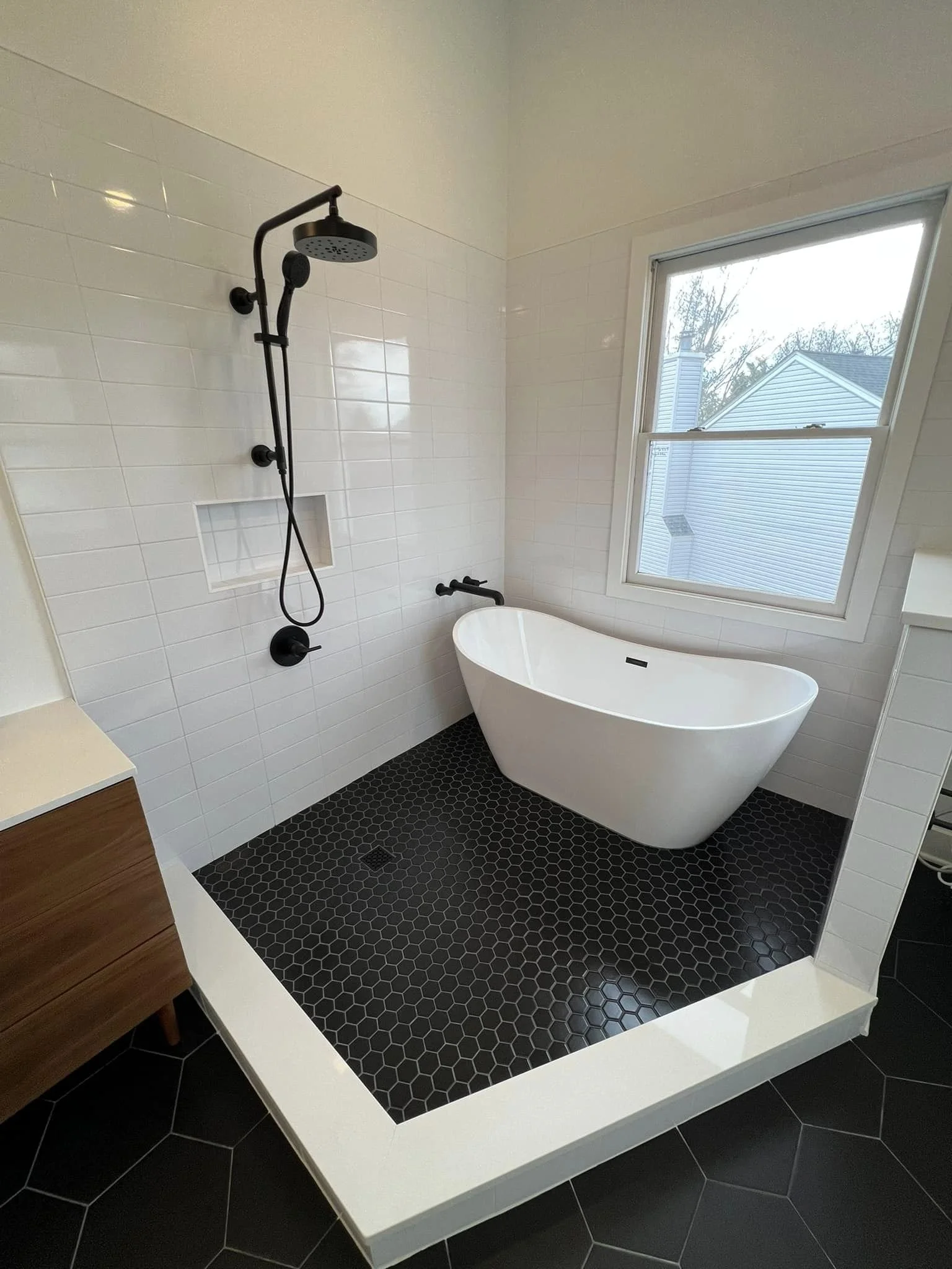 338340680_906107400509981_5817975407456193853_n (1).jpeg