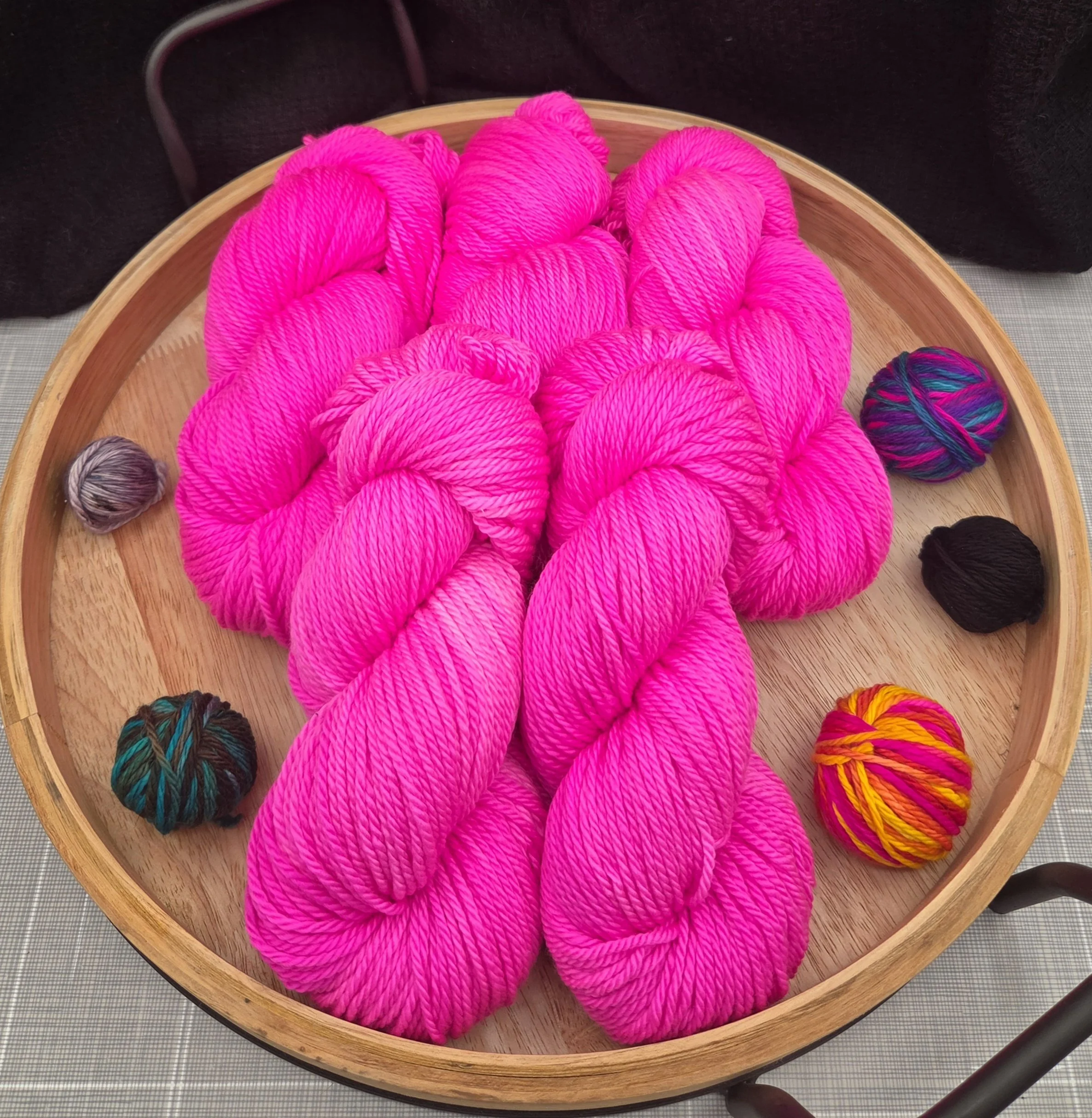 Worsted Ready, set, Glow.jpg