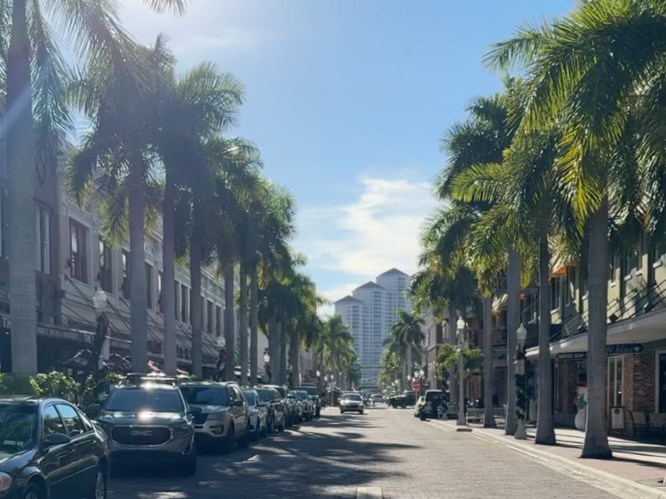 Downtown Fort Myers Guide | Historic River District
