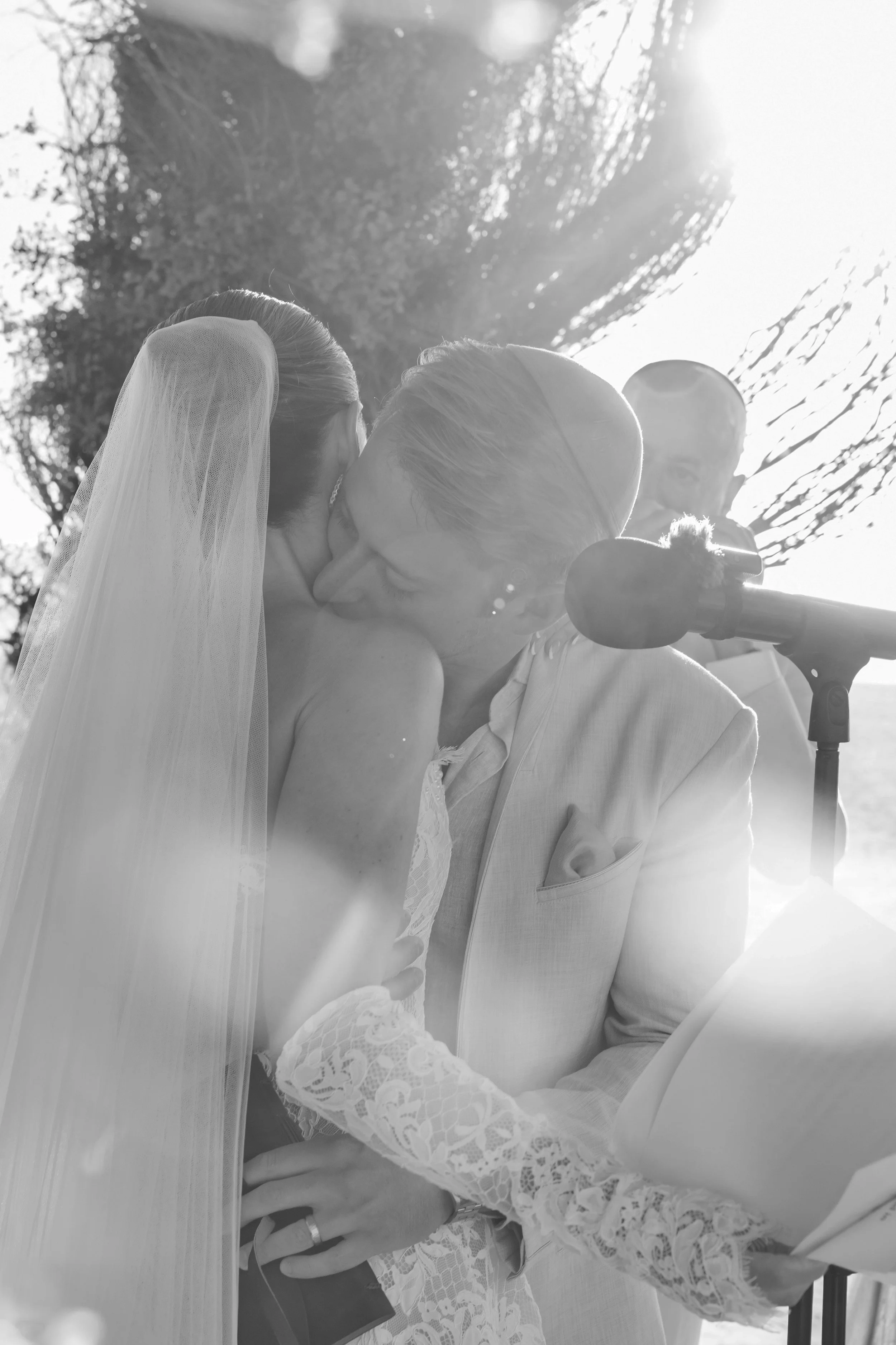 Brooke & Jordie_2139.jpg