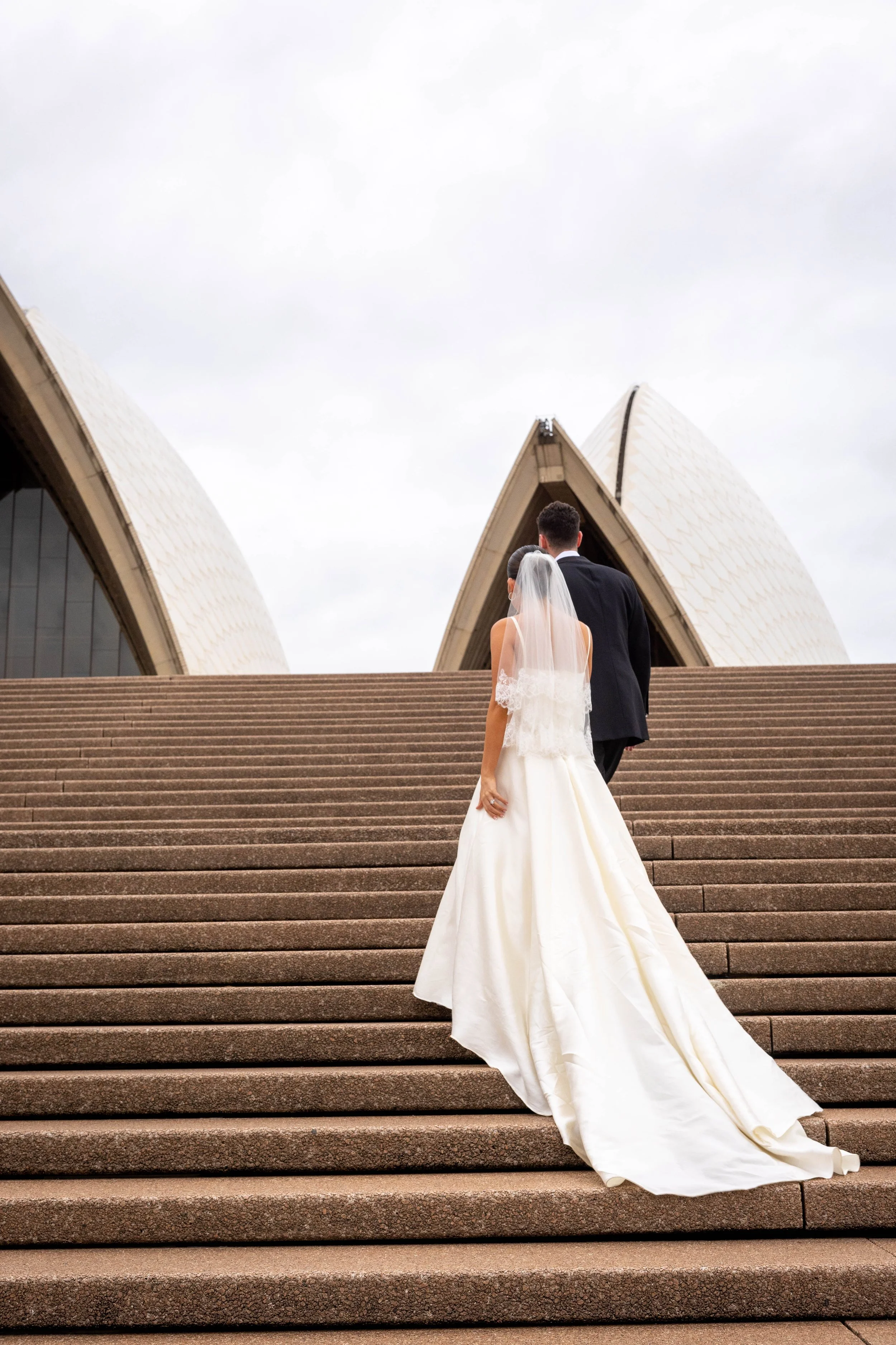 Maddy & Jake_Opera House_00048.jpg
