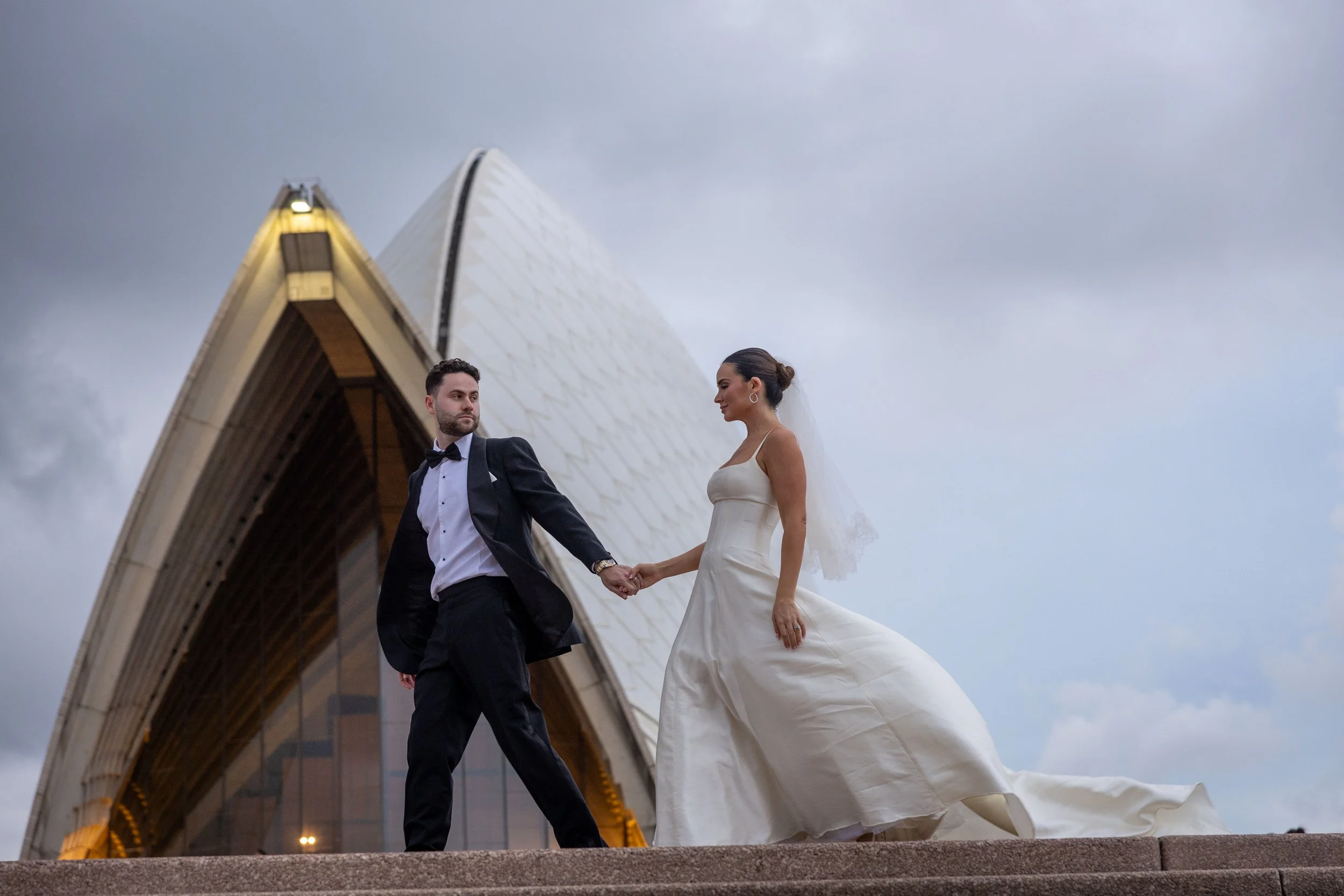 Maddy & Jake_Opera House_00326.jpg