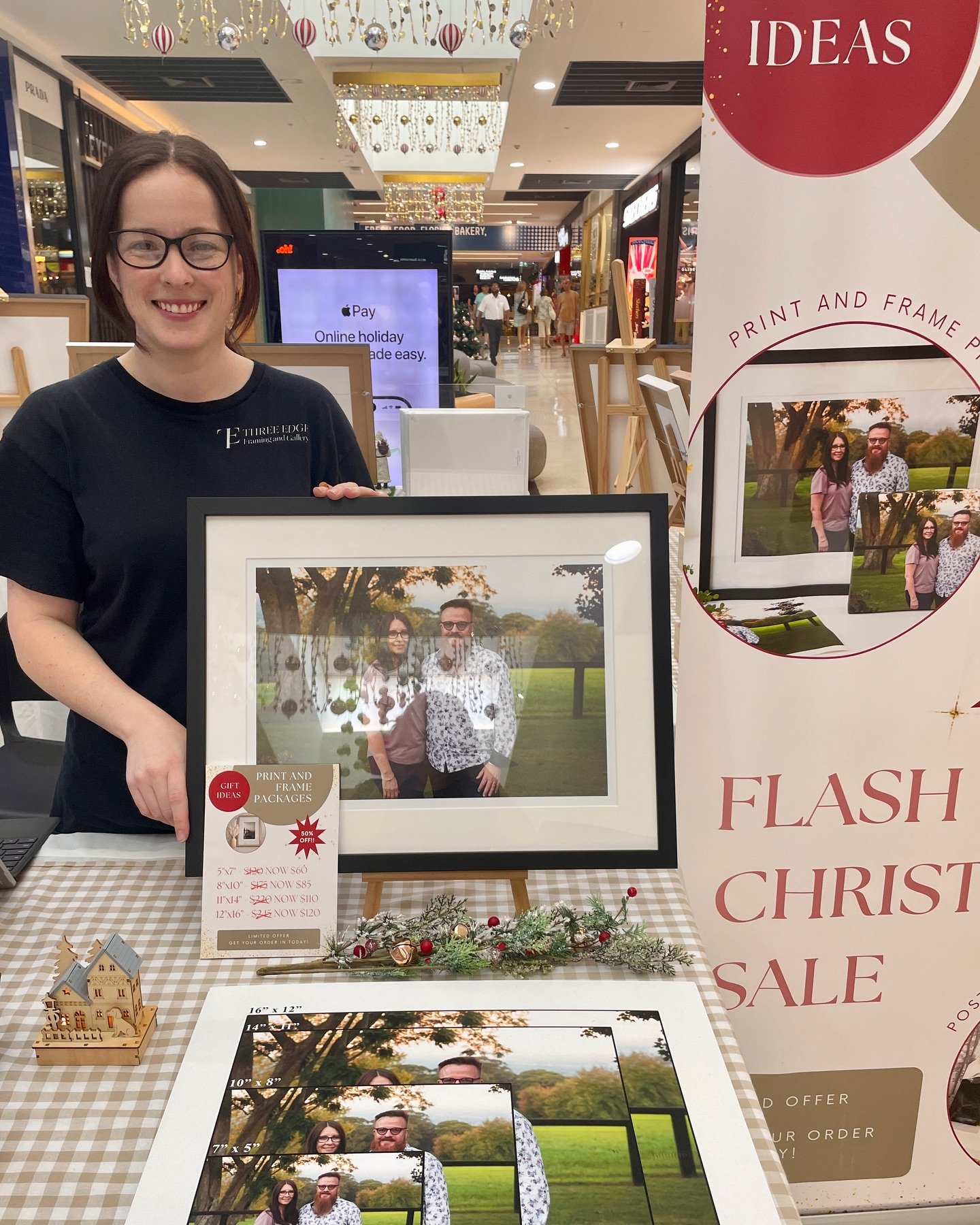 50% off our Print &amp; Frames for today (Sunday) ONLY until 5pm! In 4 image sizes 5&rdquo;x7&rdquo; - 12&rdquo;x16&rdquo;, gift your own photography work in a black or white box frame, matboard, clear glass for Christmas. 

To order, please send us 