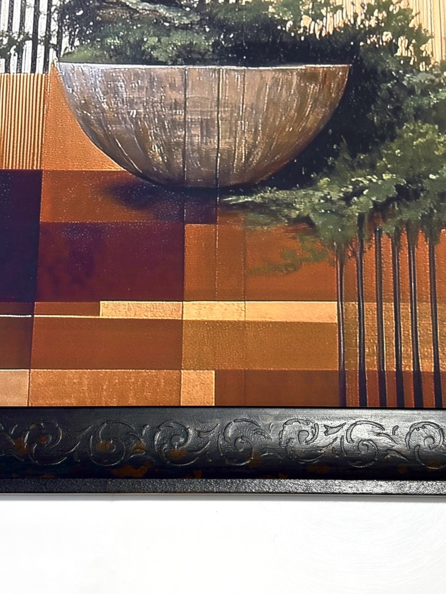 The perfect pairing is all in the detail. One of our favourites, this rich chocolate mantilla lace frame by Larson Juhl always brings lots of old world charm!

#larsonjuhl #pictureframingsydney