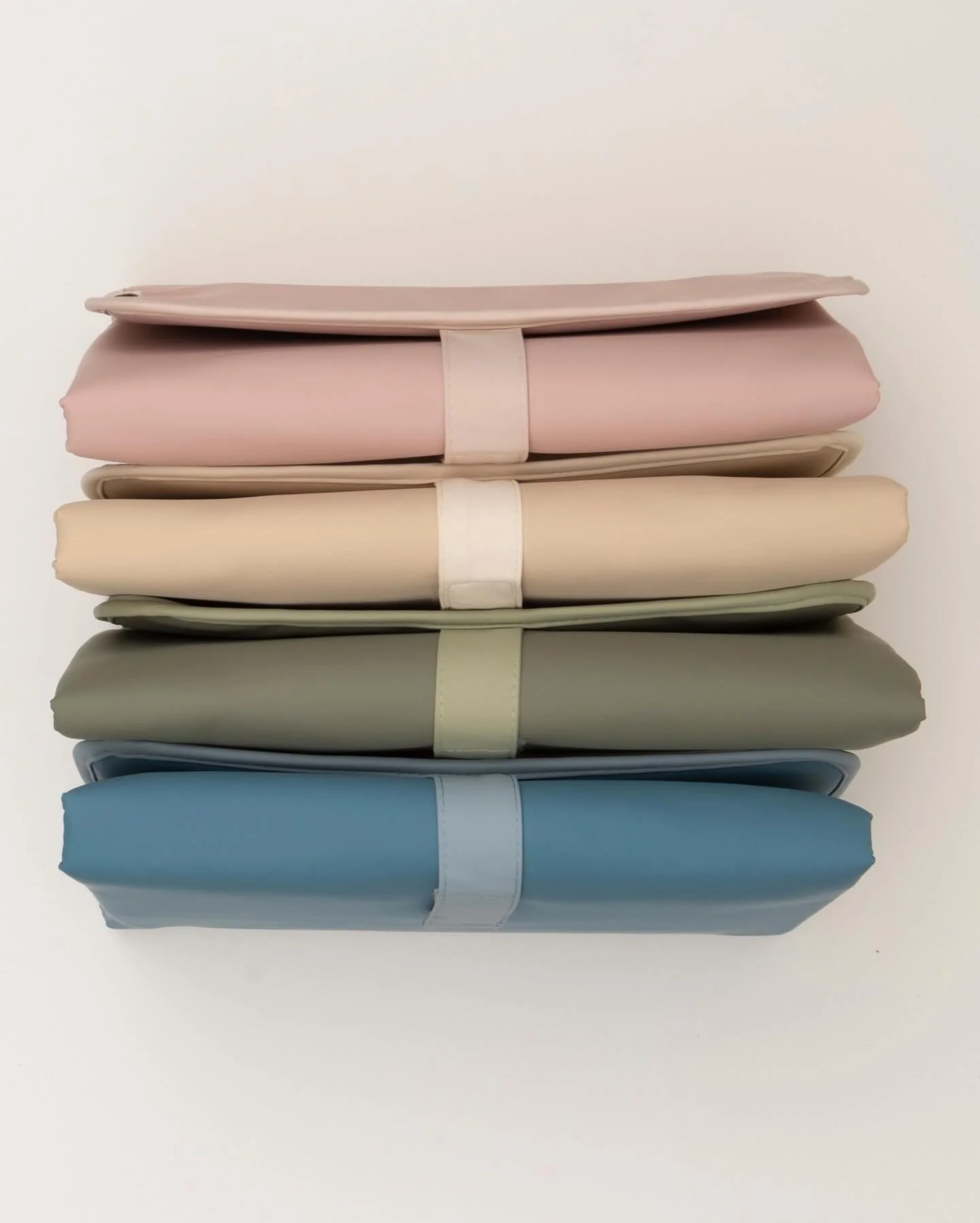 @all4ellababy We love a good stack 😍✨ Our essentials look even better together. Did you spot the new nappy wallet colour in the mix? It&rsquo;s latte and we love it!

Which one&rsquo;s your fave? 💛

Lisa x 

#All4Ella #BabyEssentials #MumLife #Napp