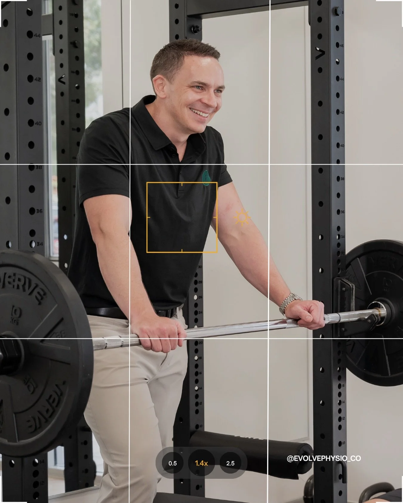 ANDREW // IN FOCUS 📸

With 10+ years in private practice, Andrew brings a depth of experience managing everything from persistent niggles to more complex injuries.

His introduction to physiotherapy came early, after a lumbar stress fracture at 18 e