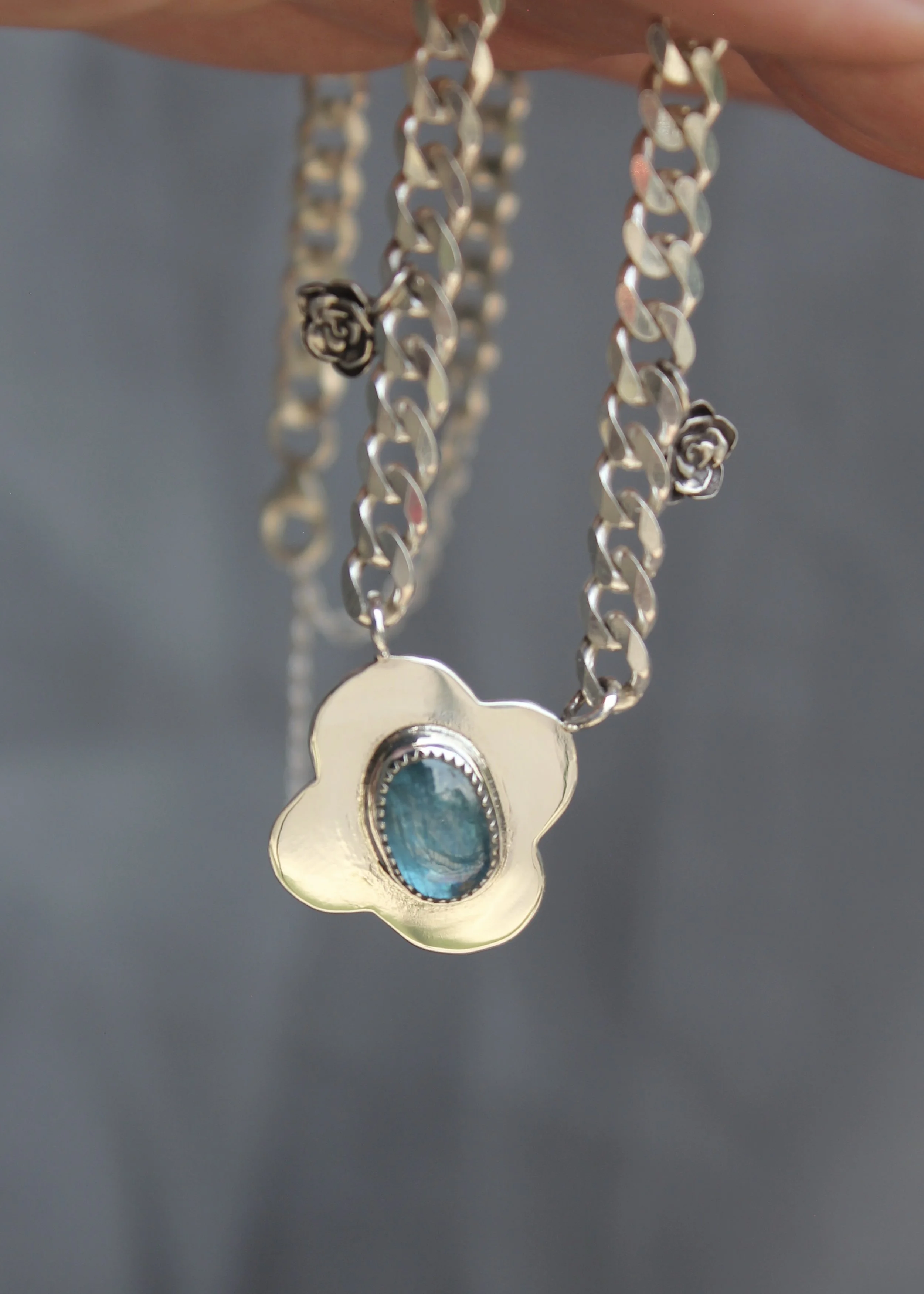 4 Leaf Flower Necklace