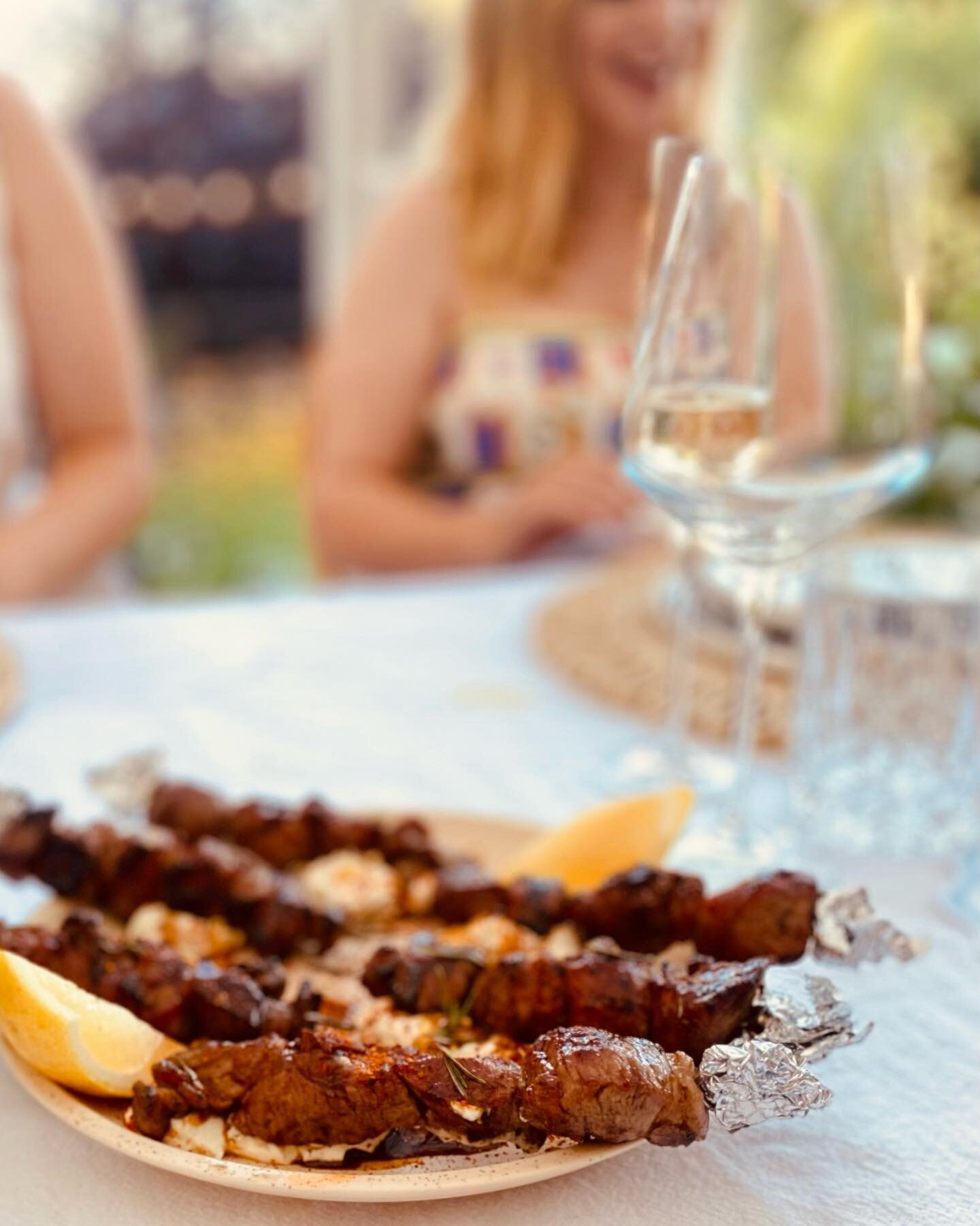 Summer is in full swing and we&rsquo;ve got your dinner celebrations sorted.
Family style relaxed dinners!

#dorsia #adelaideeats #adelaidecatering #chefs #catering #southaustralia