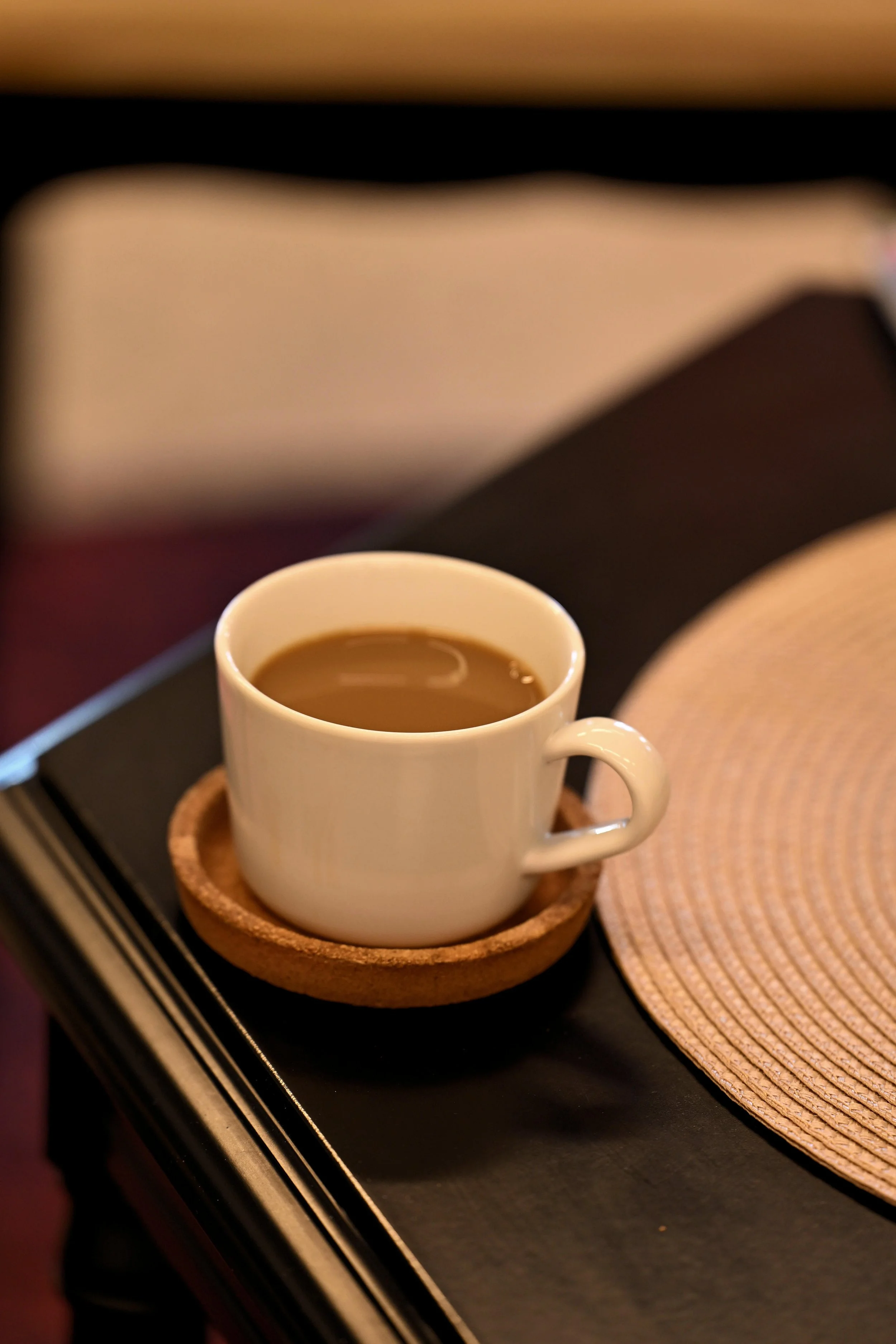 Anderssons Optik. En kopp kaffe när du väntar!