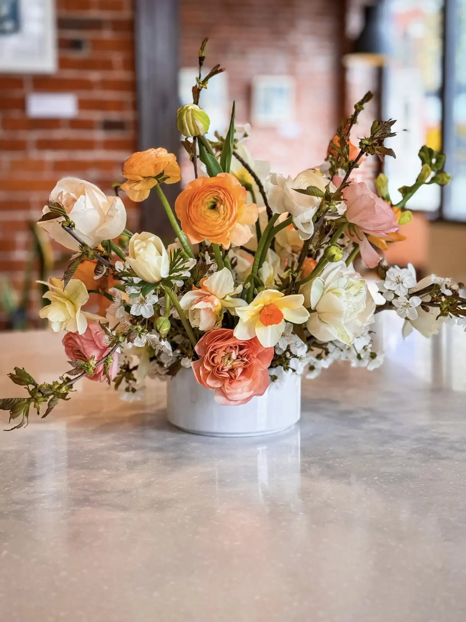 premium-event-flowers-erie-pa.webp
