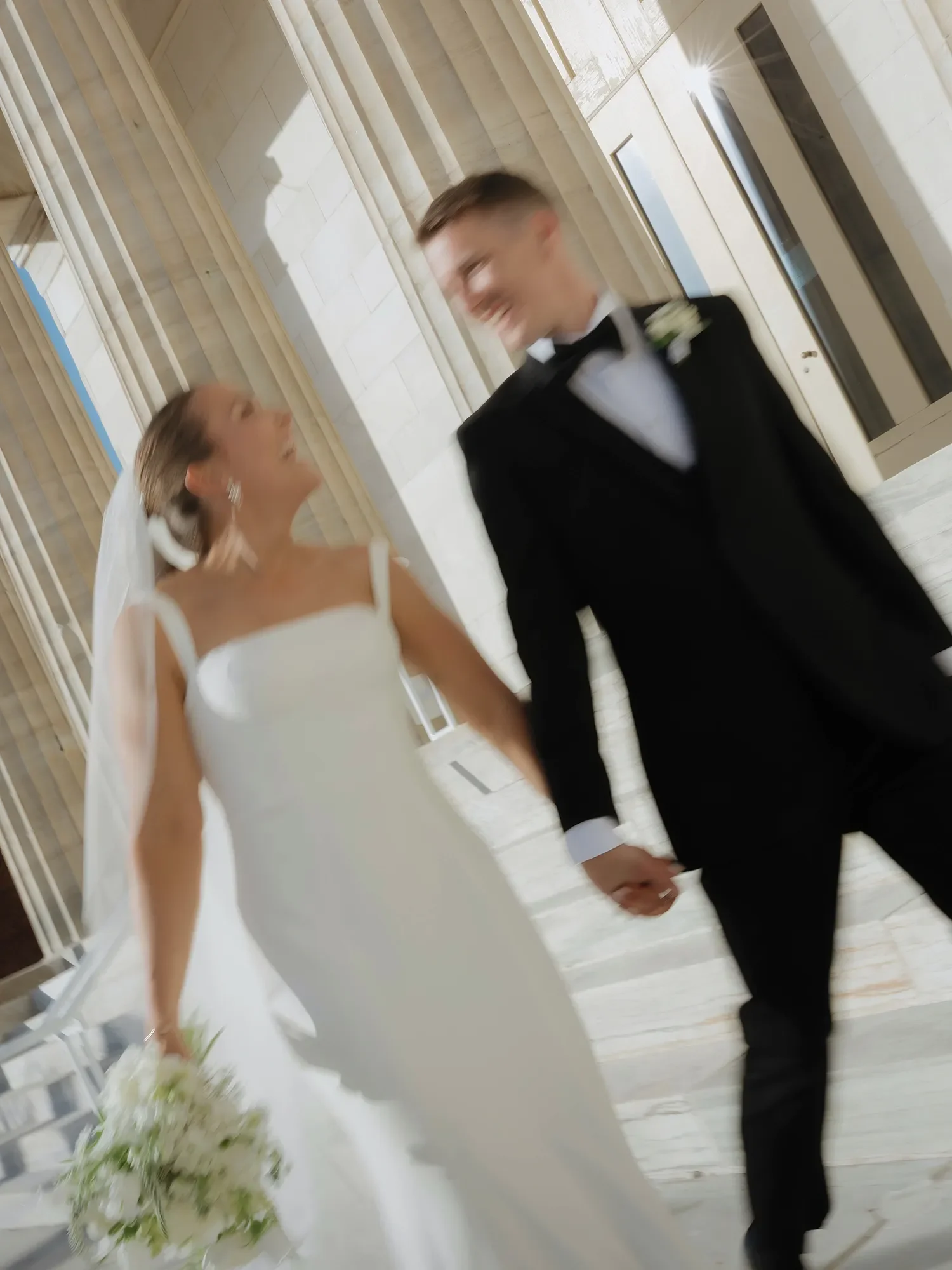 ao-skilled-wedding-florist-erie-pa.webp