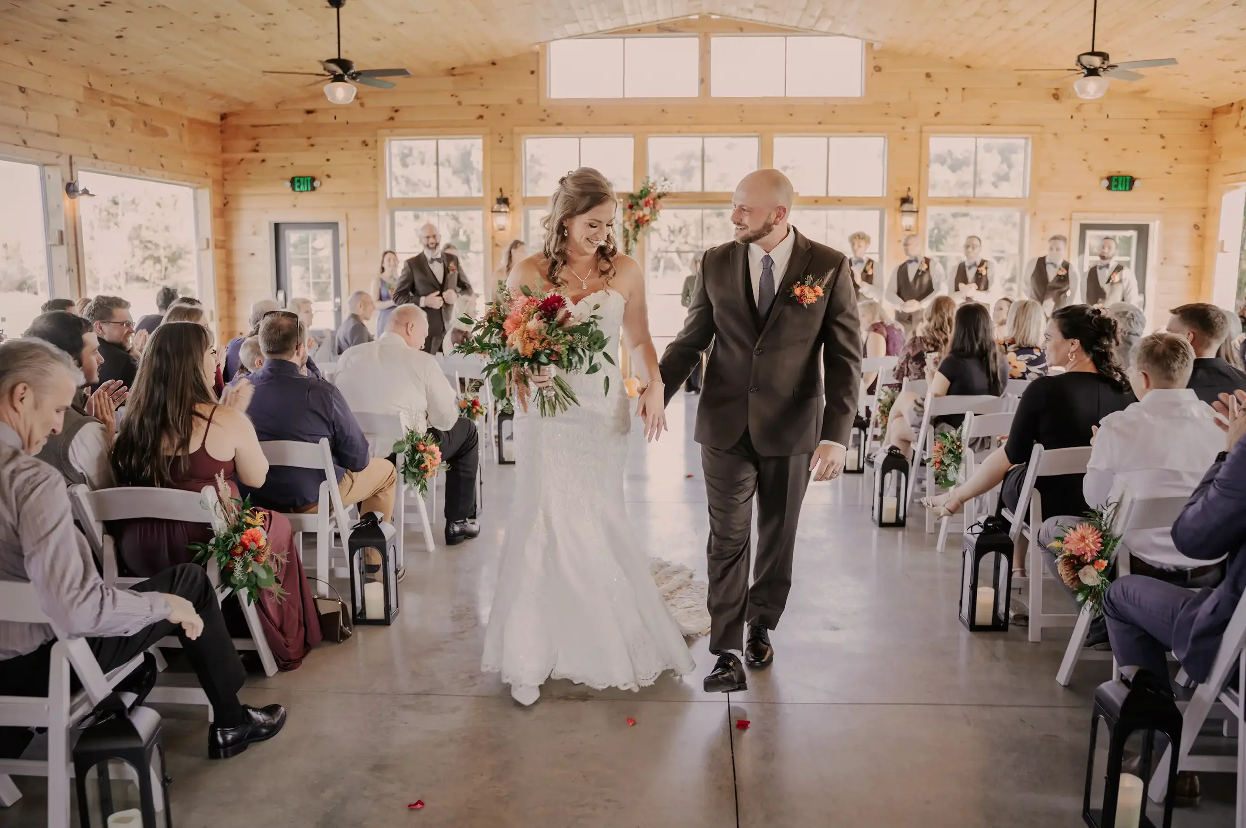 erie-pa-wedding-flowers.webp