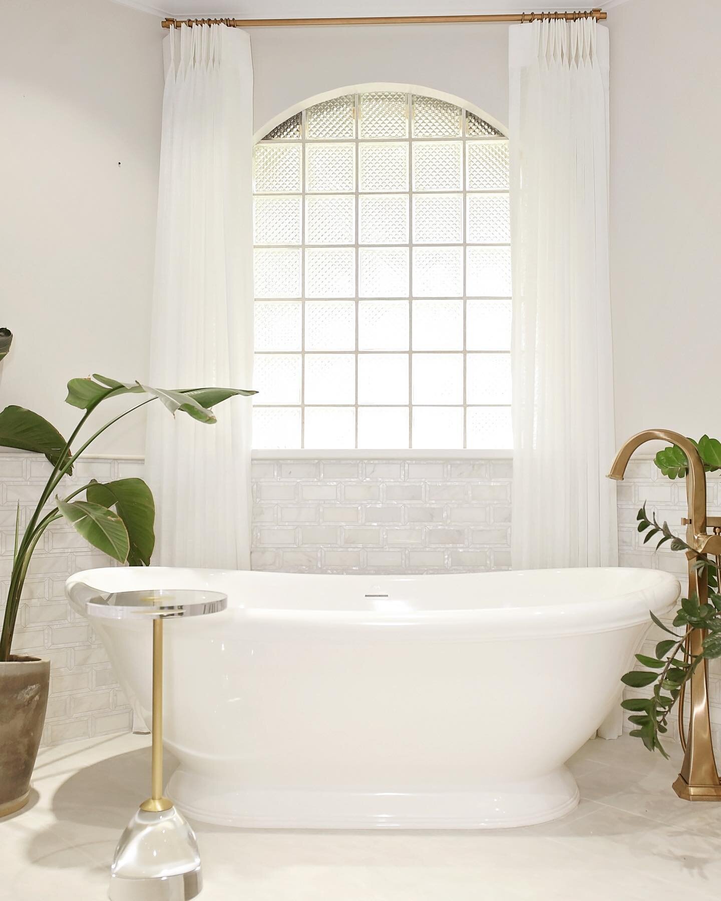 Our website has launched! Check out virginialanestudio.com for more information on our process, passion, and interior design projects. 

Swipe to see the before images of this beautiful master bathroom transformation. 

To see more of our work, click