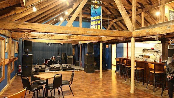 Memorial Day Weekend Karaoke, Strange Brew Pub, Norwich