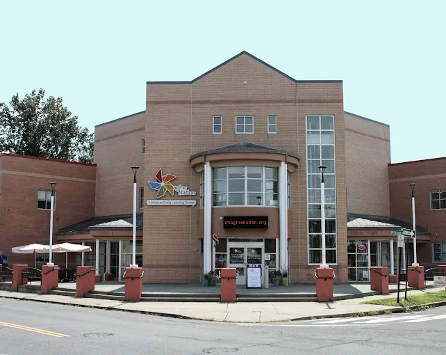 BRISTOL, CT’S INDOOR PLAY CENTERS AND ADVENTURE PARKS 