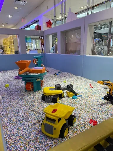 STAMFORD, CT’s INDOOR PLAY CENTERS AND ADVENTURE PARKS