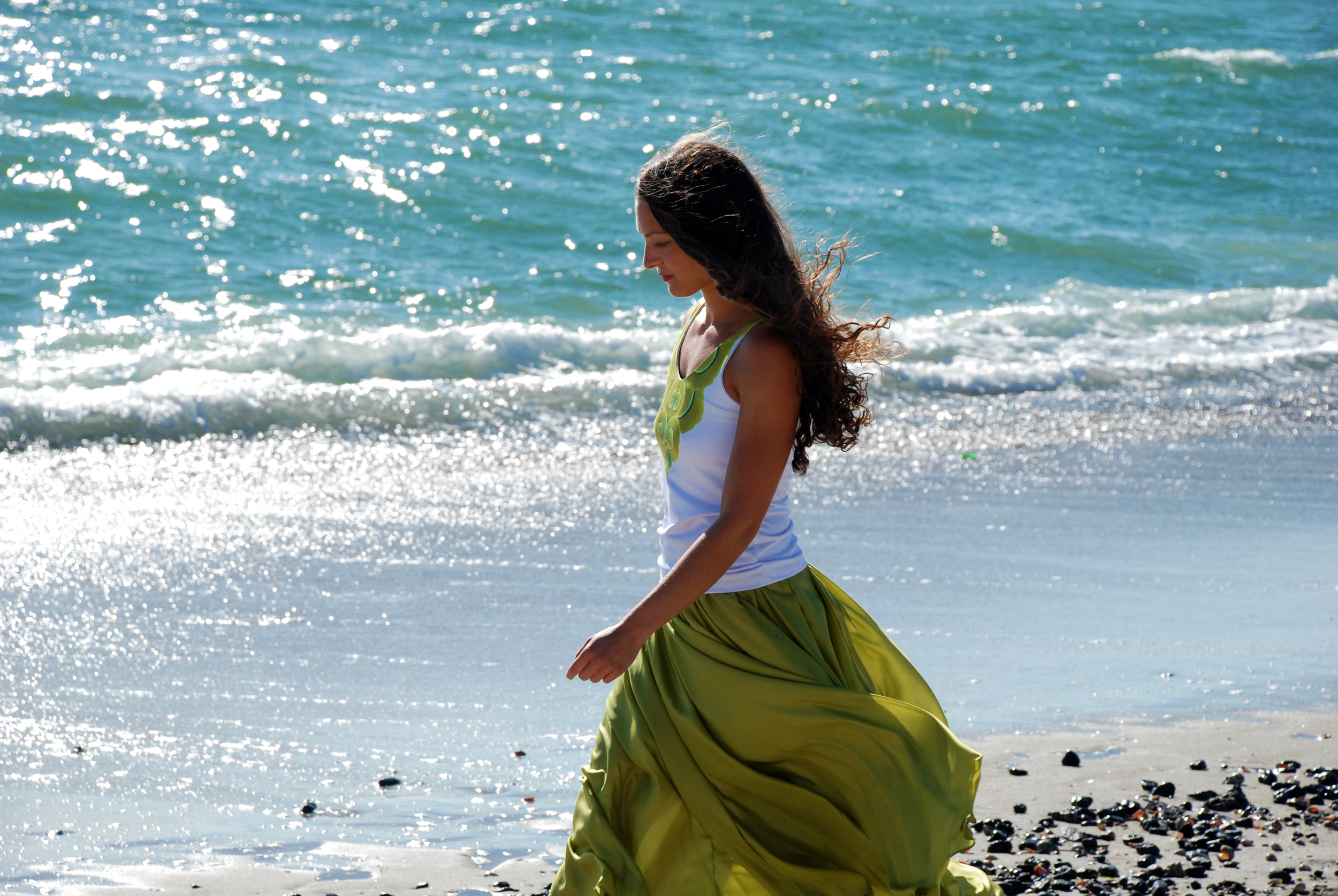 tiwia dive deep emily walking beach scoop neck green silk skirt for thank you response cover page.png