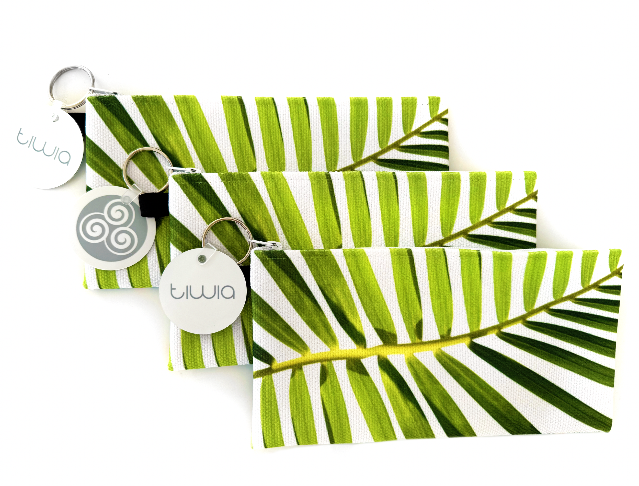 tiwia zipper bag pal 3 up © tiwia.png