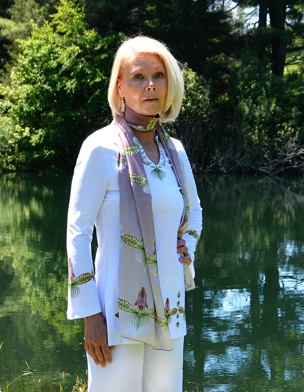 tiwia resilience shoot luxe scarf orchid 4.png