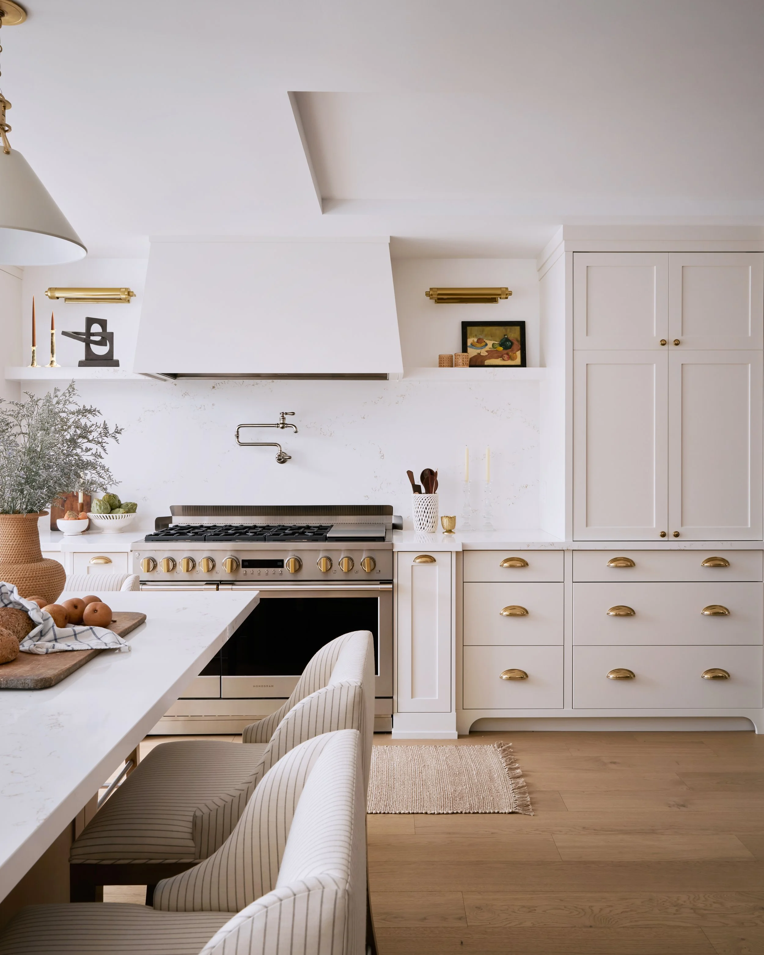 LaurenMiller_LC&KelxNealonAve.0449v2 copy.jpg