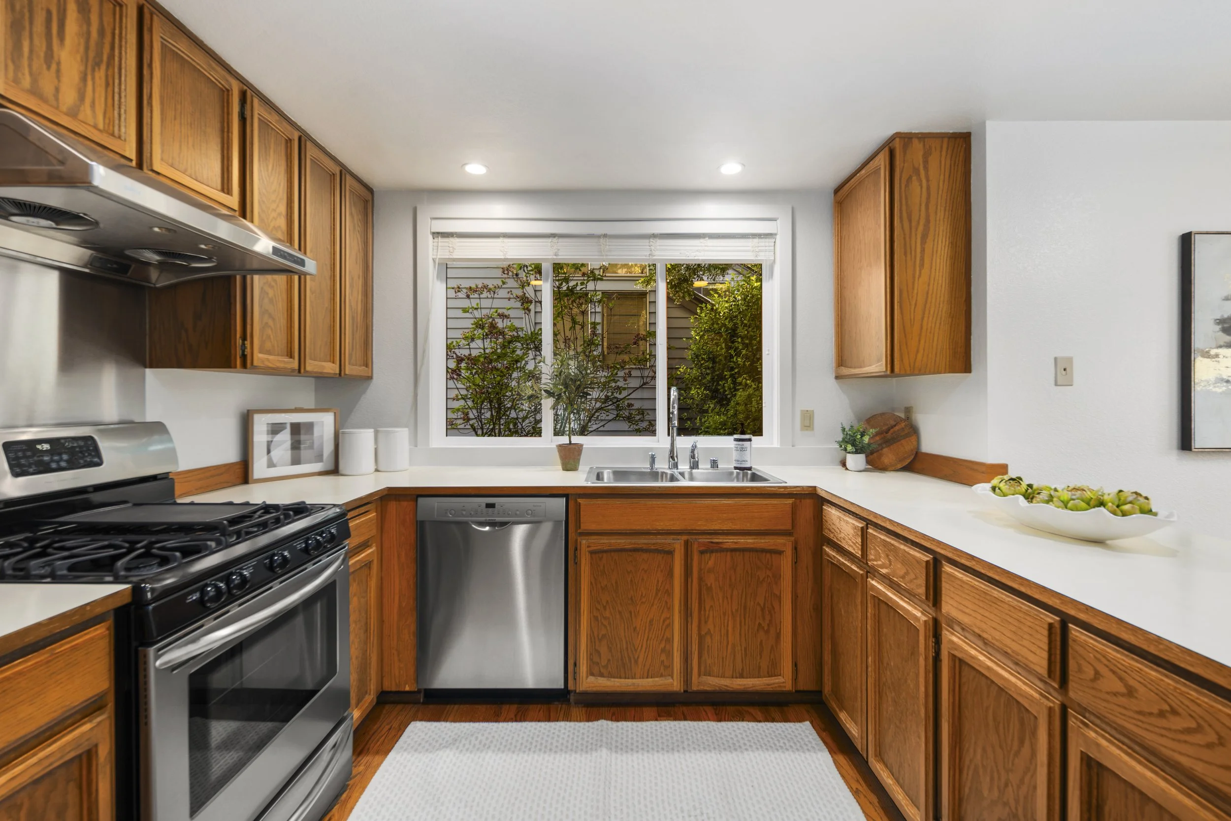 homes in bellevue.jpg