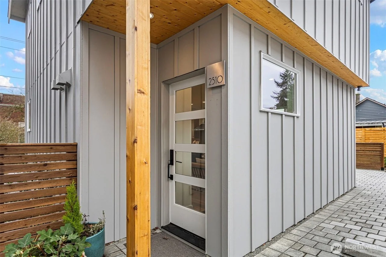 2510 NW 80th St, Seattle 2 BD | 2.25 BA | 1,090 sqft $620,000