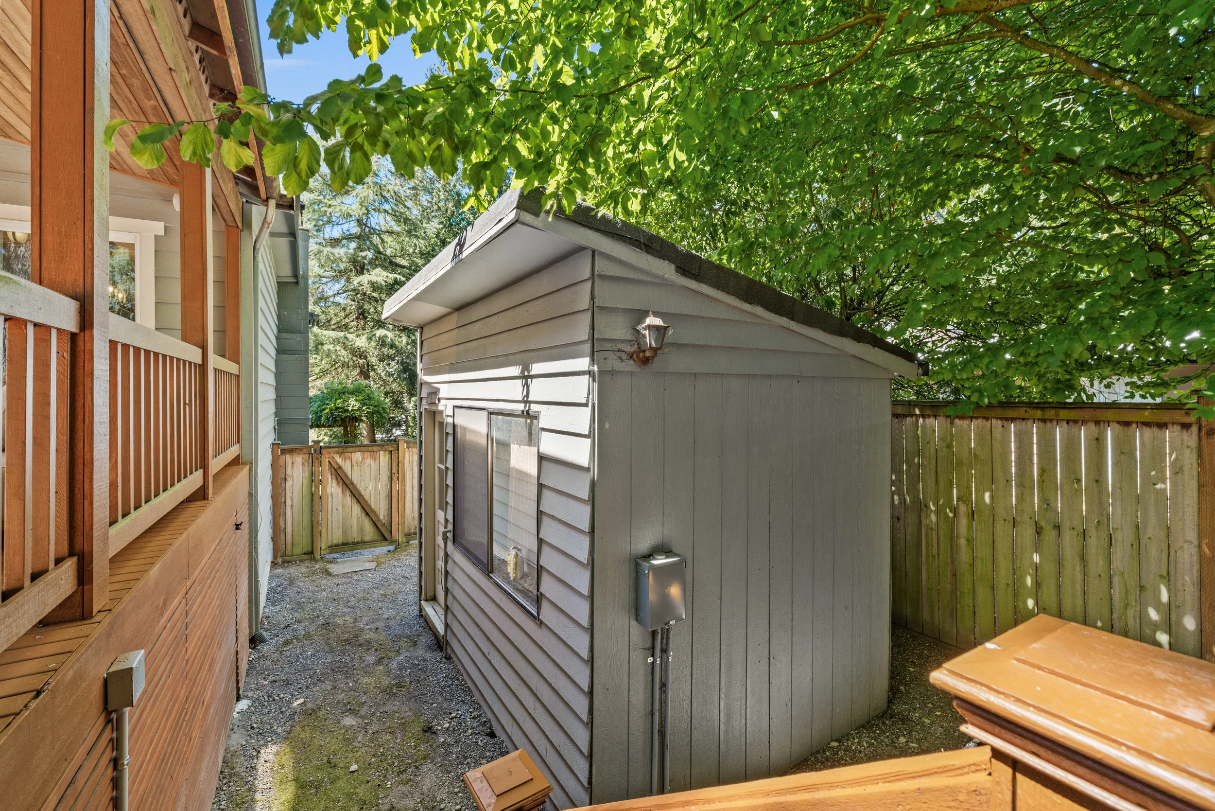 modern homes kirkland wa.jpg
