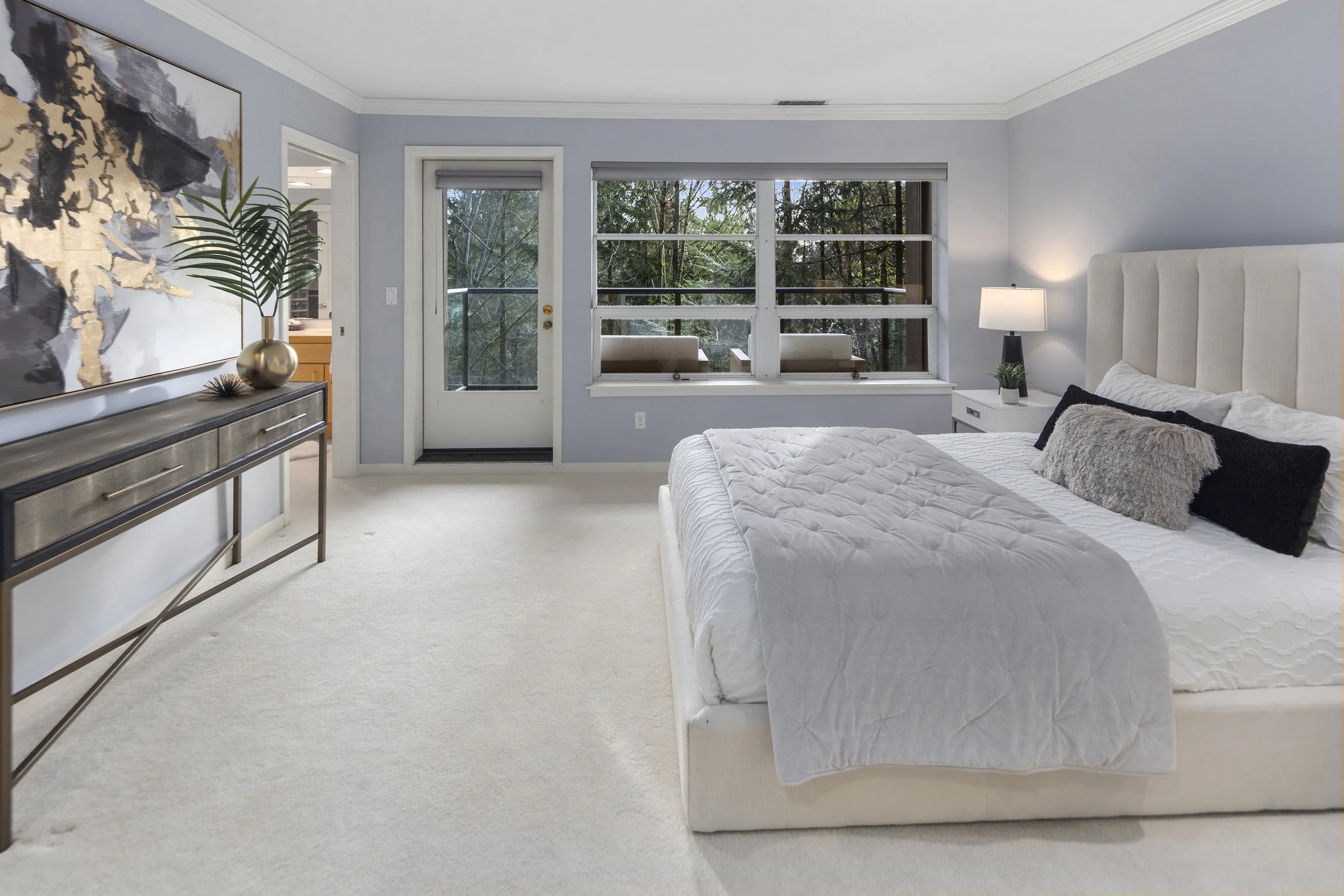 Experienced Kirkland reaaltor.jpg