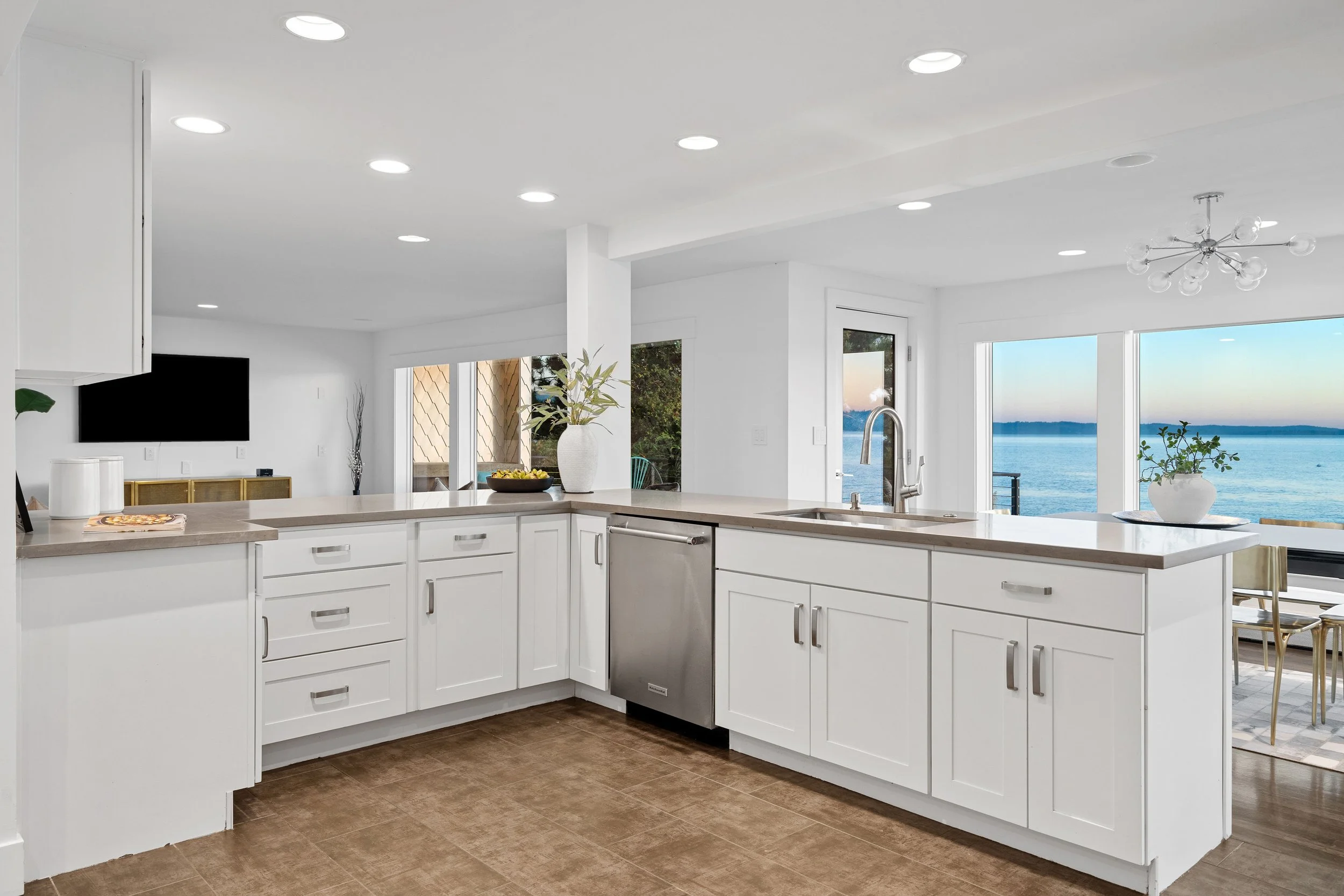 waterfront realtors seattle.JPG