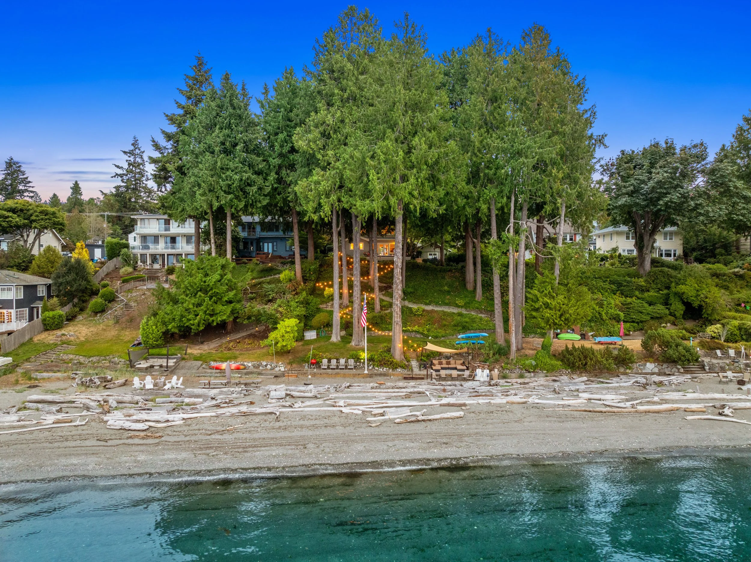 Seattle Beach Houses for Sale.jpeg