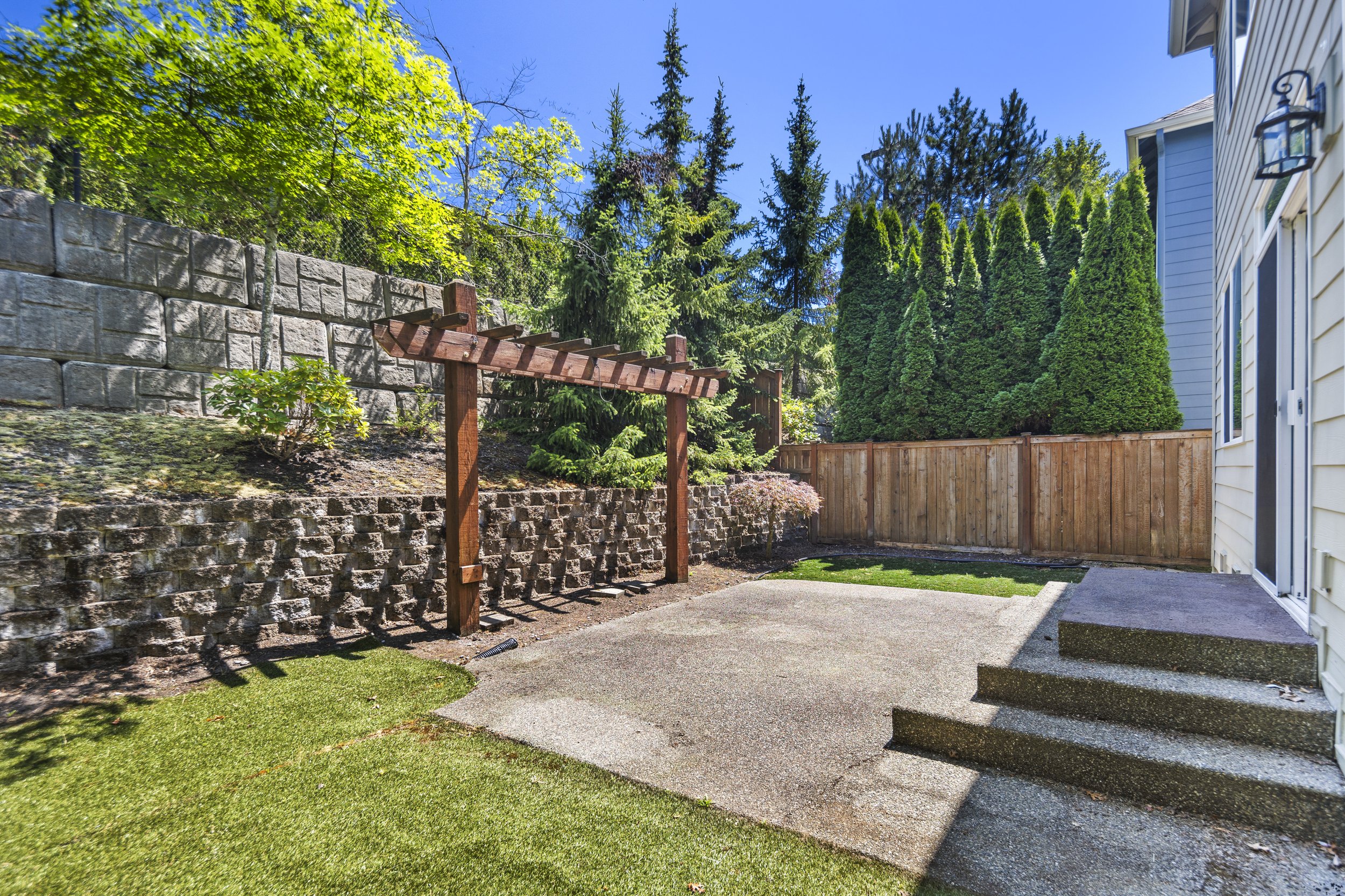 Bothell homes for sale Backyard 1.jpg