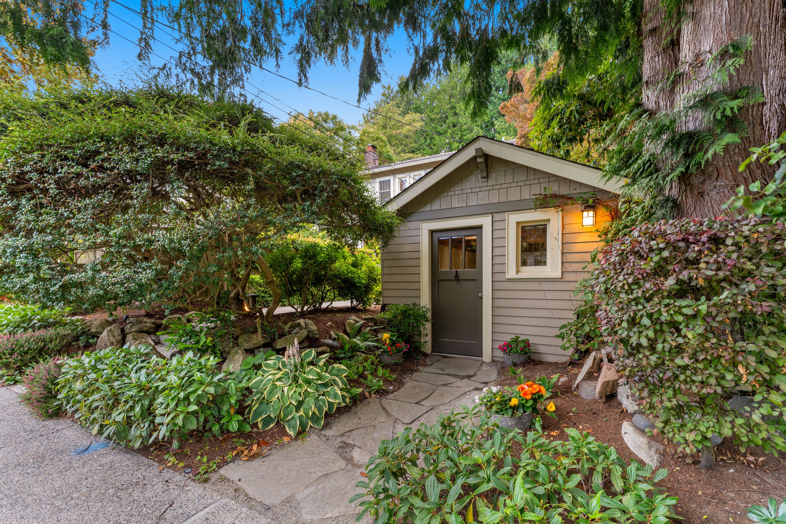 Seattle Waterfront Home Specialist.jpeg