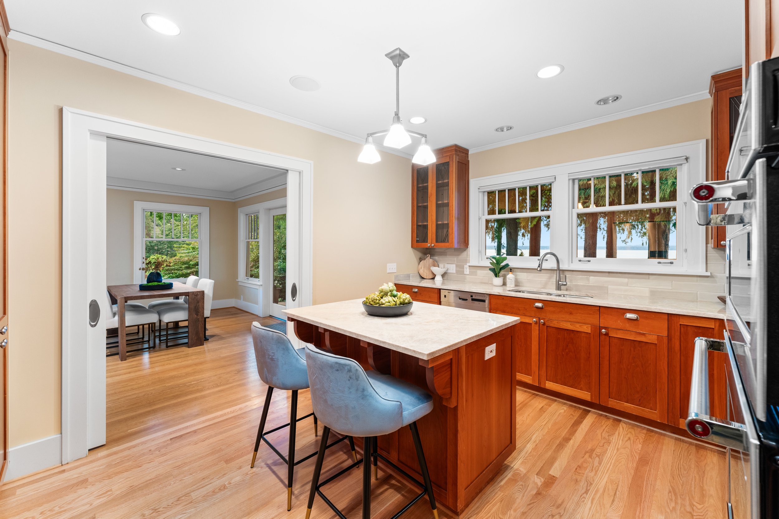 Seattle WA Waterfront Houses for Sale.jpeg