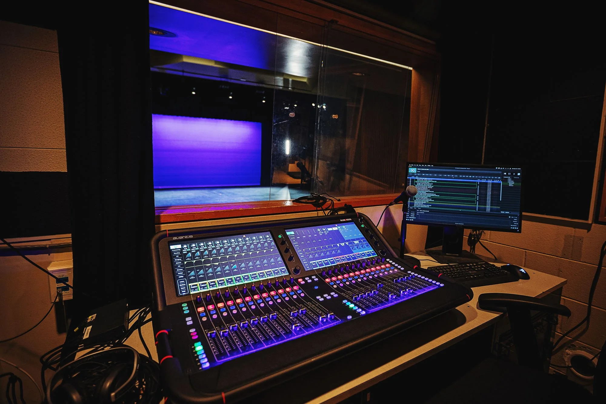 uWaterloo Theatre_Humanities Photos 350.jpg