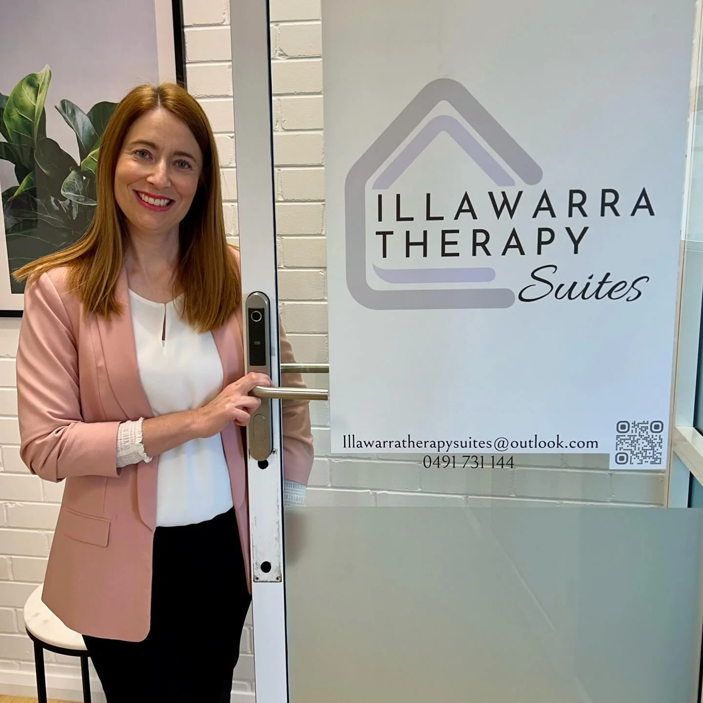 Offering face to face consultations from Illawarra Therapy Suites, in Fairy Meadow or online - Australia wide via zoom.
