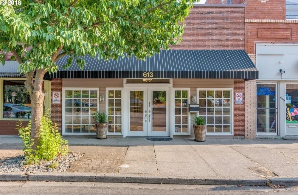 Listings & Past Sales — Venture Commercial Real Estate